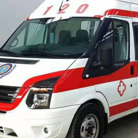 万全非急救护送病人转院租赁救护车的优缺点对比